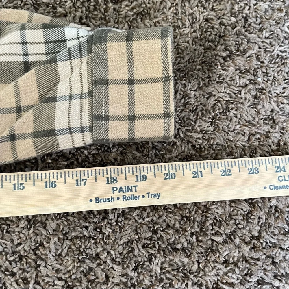 The North Face Long‎ Sleeve Plaid Flannel Button Down Shirt Men’s Size M Heavy